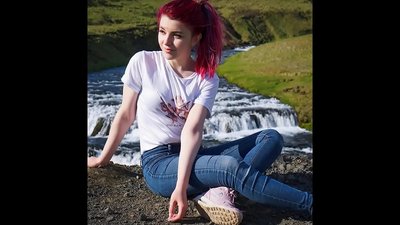 በ Streamer Olyasha 1080p (Metronome) ላለመጨናነቅ ይሞክሩ